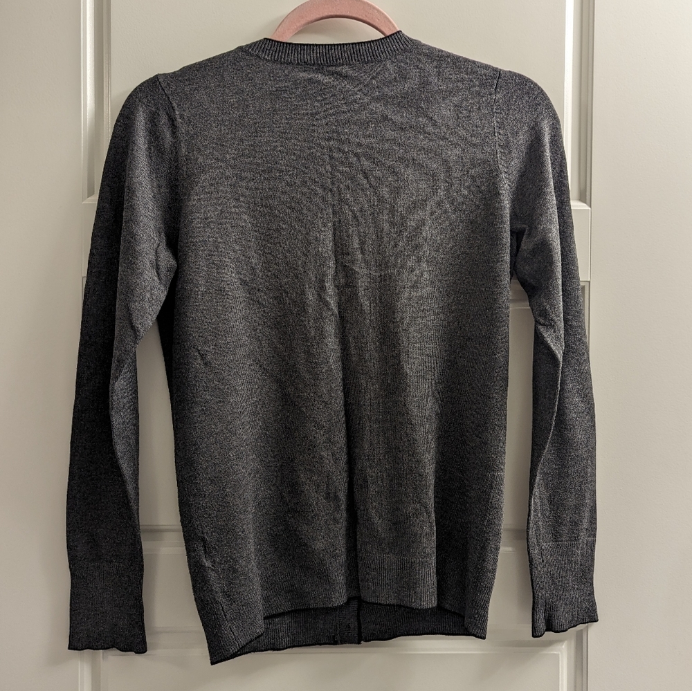 ๐3/$50๐ Smart Set Cardigan - Picture 3 of 6